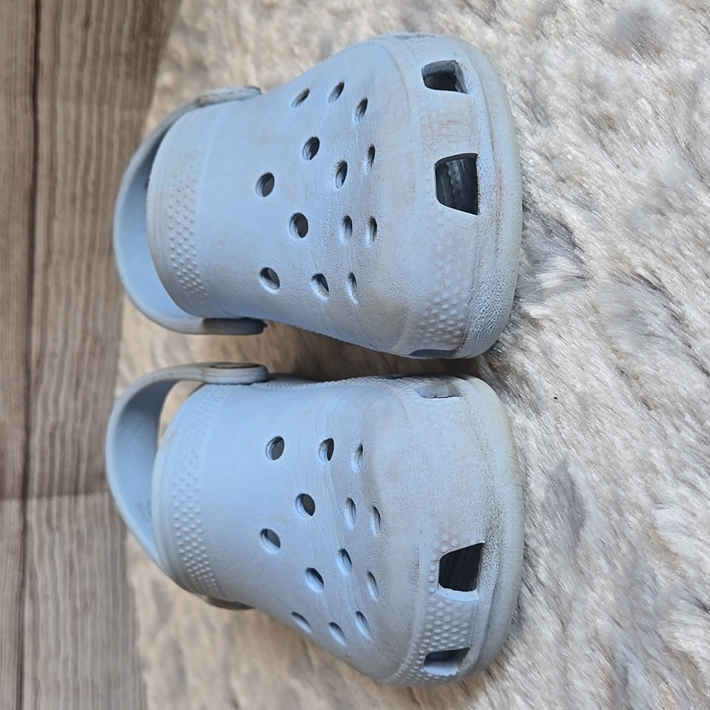CROCS Blue Water Shoes, Kids 13, Decent Condition - Picture 6 of 9